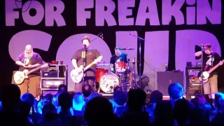 Bowling for Soup - Turbulence  live  4.02.17
