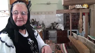 Singură în vârful Munților Apuseni