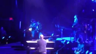 Billy Joel - She's Always a Women to Me   (Live Concert, Hardrock, Hollywood, FL, 1/4/2009)