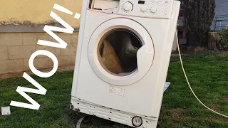 Heavy BRICKS vs Indesit washing machine (OUTLIVES SIEMENS?)