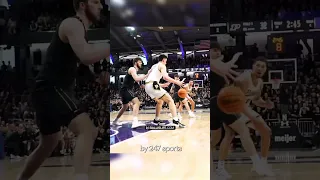 7'4" Zach Edey out of Purdue is the most DOMINANT player in College Basketball