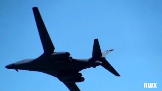 B-1 Rockwell bomber at airshow. ✈️