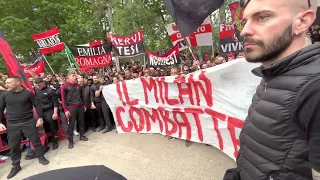 📣 CURVA SUD MILAN, CORI e CORTEO prima di INTER-MILAN 🔴⚫ | Euro Derby Champions League