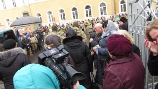 В Мукачеві провели в останню путь загиблого бійця 128-ї бригади Михайла Покидченка