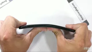 Oppo find x bend test.. Fail.. Crack.. Damage.. Not. Good