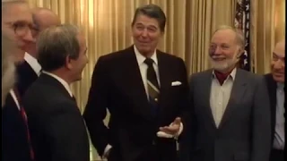 President Reagan's Photo Opportunity with WH Science Council on January 13, 1989