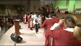 🤯🔥 Pastor SHOUTS w/ his WHOLE CHOIR!!!! The NEXT 7 DAYS (Crazy Praise Break)