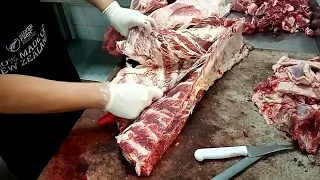 How to remove or debone beef cuberoll by butchersnad watch niyo mga ka butcher #omanbutcherslife