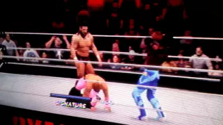 WWE 2k16-10man royal rumble
