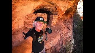 Hiking Sedona AZ Boyton Canyon To An Amazing Cave and Ruins!