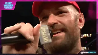 Tyson Fury reacts after epic win over Deontay Wilder and he SINGS for the Las Vegas crowd!