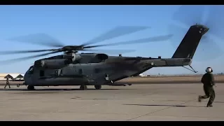 CH53E Super Stallion Landing and Taking Off