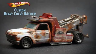 Hot Wheels Custom Heavy Chevy Hitcher '69 Chevy Pickup & Heavy Hitcher Bash