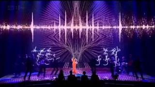 KYLIE MINOGUE - Can't Get You Out Of My Head (Abbey Road Version) @ The X Factor UK (08.Dec.2012)