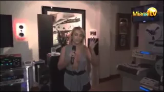 Miami TV    Jenny Scordamaglia @ Home Theather Tour Sxl5cK5h4o0