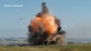 Танк Т-72 продолжил бой после удара ПТРК Украины