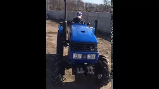 Китай трактор