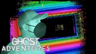 Capturing a TERRIFYING Presence on SLS Camera | Ghost Adventures | Discovery