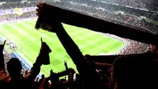 Cantic grada culer al Bernabeu a la Copa del Rei :"tenim un nom el sap tothom .Barça !.Barça !"