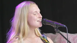 Billie Marten - Vanilla Baby (Down The Rabbit Hole 2022, Beuningen, Netherlands)