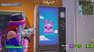 This Crew Skin Is The MASTERMIND Behind The Vending Machines?! (Fortnite Lore)
