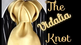 How to tie a tie: The Vidalia Knot