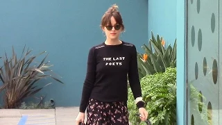 Vogue Cover Model Dakota Johnson Surprises Tourists In Hollywood