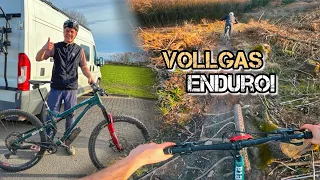 Vollgas Enduro ballern🥵 Die sind so schnell!💨 | 4K RAW | Julian Schneider