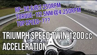 Triumph Speed Twin Acceleration