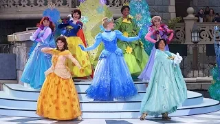 "The Royal Sparkling Winter Waltz" Princess show at Disneyland Paris