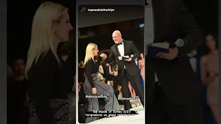 Top Model of Turkey  yarışması başkanı Ali Durgut ve Organizatör Semra Türk hanımın zarif dostluğu
