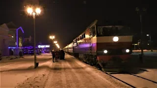 ТЭП70-0369 с поездом №84 Гомель – Санкт-Петербург прибывает на станцию Жлобин-Пассажирский