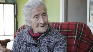 Uma Mulher Com 91 anos Visitou o Médico e Descobriram que ela Está Grávida há 60 anos