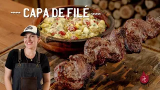 CHURRASCO BOM E BARATO - Capa de filé no espeto com salada de mandioca