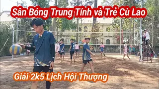 Sân Bóng Trung Tính và Trẻ Cù Lao II Bóng Chuyền Miền Tây