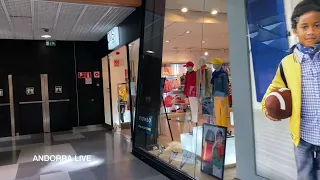 🇦🇩 Discover the LARGEST SHOPPING CENTER in Andorra: ILLA CARLEMANY in Escaldes-Engordany. 4K