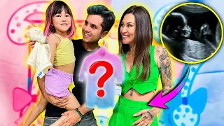 PRIMEIRO PRESENTE PARA O BEBÊ DOS MALOUCOS!! | YU e FAMÍLIA