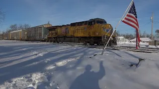 BLASTING THROUGH THE COLD ON THE UNION PACIFIC CLINTON SUB! Drone views with a variety of trains!
