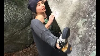 How small should climbing shoes be & how to break them in?