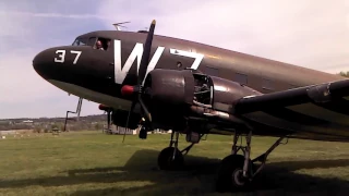 C - 47 Douglas Aircraft Launch and take off
