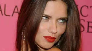Why Did Adriana Lima Really Get Divorced?