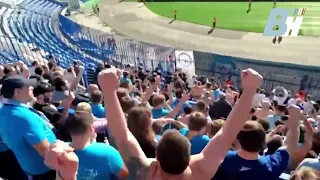 Болельщики Зенита поют песню Туман на стадионе в Воронеже с фанатами Факела