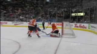 Tyler Bozak Highlight Reel 1st NHL Goal - Flyers 0 - Leafs 1 - Jan 14th 2010 (HD)