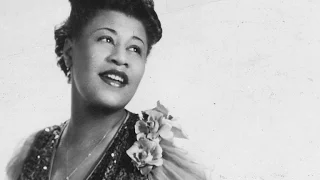 Ella Fitzgerald - A tisket, a tasket (1938)