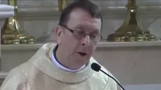 Священник который поет / The priest who sings