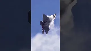 Why F-22 Raptor Critics Were Left Speechless: Mock Combat Reveals Unmatched Prowess!