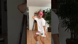 Daniel Ricciardo dancing VIBES #danielricciardo #f1