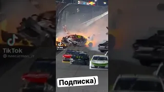 Очередная авария NASCAR 😨