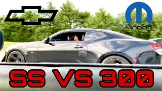 2016 Chrysler 300 S 5.7 L HEMI VS 2017 CAMARO SS