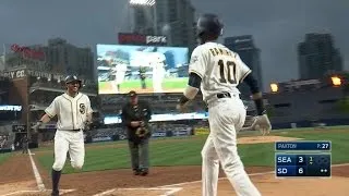 SEA@SD: Padres erupt for six runs in the 1st inning